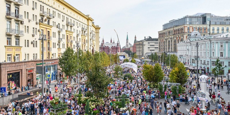 Сергей Собянин пригласил москвичей провести День города на праздничных площадках во всех округах столицы