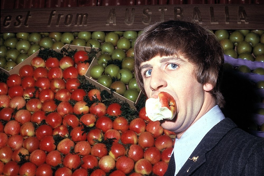Последнюю песню The Beatles теперь можно услышать благодаря искусственному интеллекту